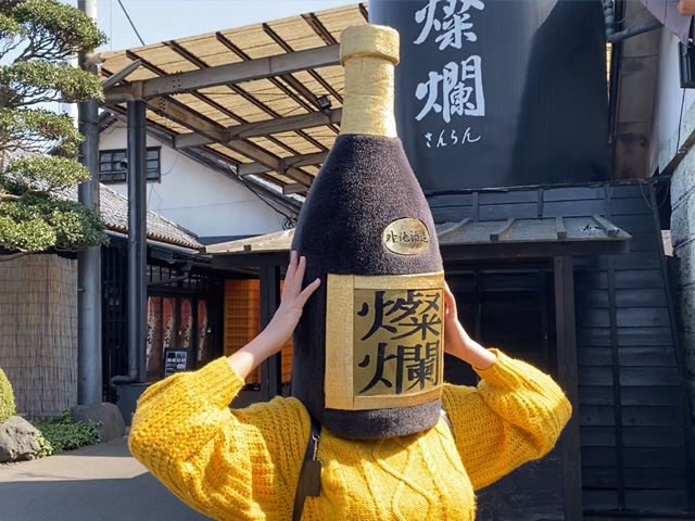 Enjoy visiting Tonoike Sake brewery in Mashiko in spring